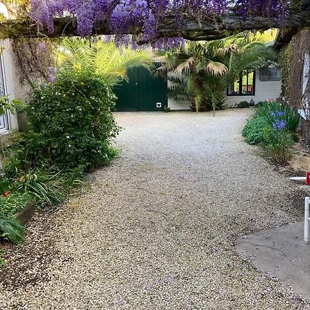 La Berge Du Clain - Joli Appartement A Poitiers Luaran gambar